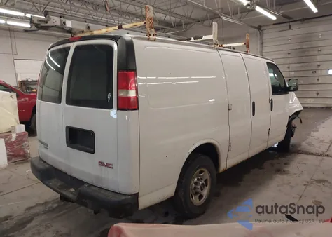 2016 GMC Savana 2500 Work Van z USA, uszkodzony, nr VIN 1GTW7AFF8G1125193